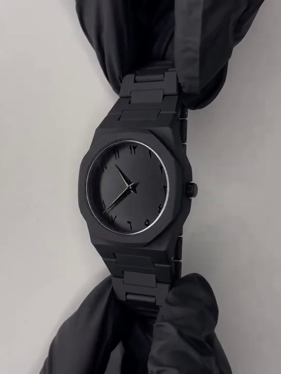 Black Arabic Aura Watch For Men β Elegant Design, Arabic Numerals, Premium Quartz Movement